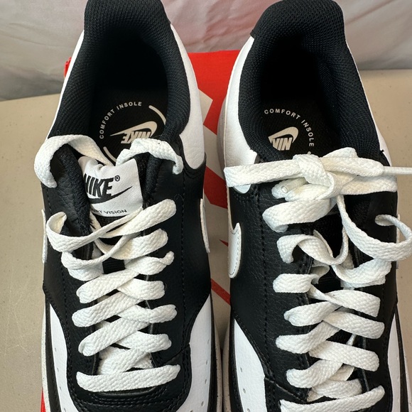 Nike Men's Court Vision Low Shoes Size 9 New - Picture 2 of 7